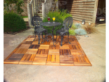 Hardwood Decking Tile (300mm x 300mm)