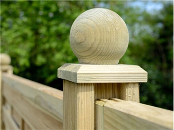 Ball Finial Fence Cap Green