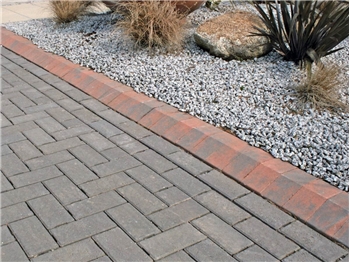 Charcoal Block Paving Pack 200mm x 100mm x 50mm (7.32m2)