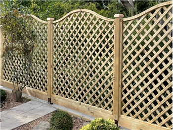 St Meloir Trellis (1.8m x 1.8m)