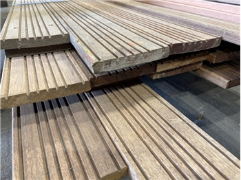 REJECT Grooved Balau Hardwood Decking (145mm x 21mm)