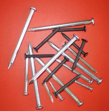 100mm Galvanised Round Wire Nails (Sold per KG)