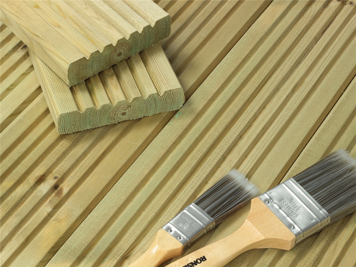 Standard Redwood Decking (120mm x 28mm)