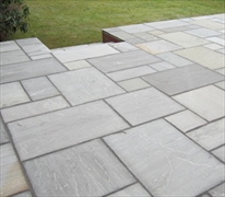 Calibrated 22mm Indian Stone Paving Grey Umbra (Sold Per m2)